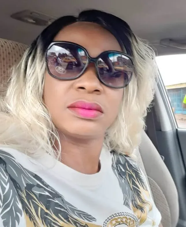 Majoie Ayi