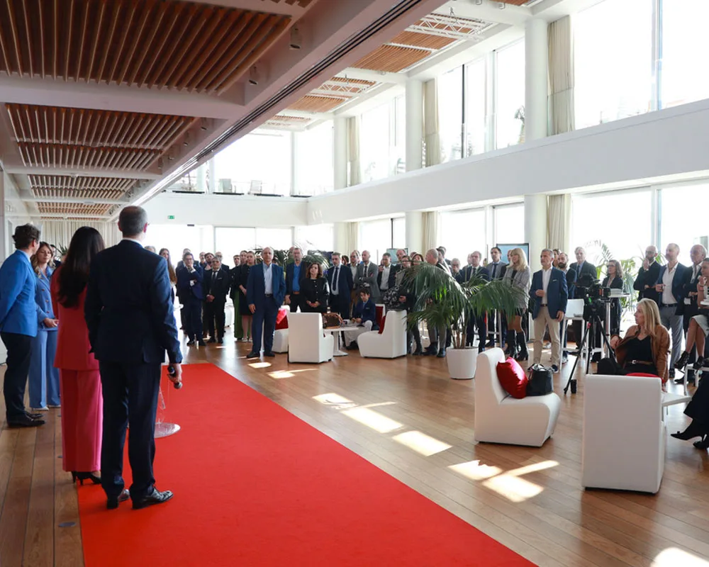forum international de l'investissement monaco